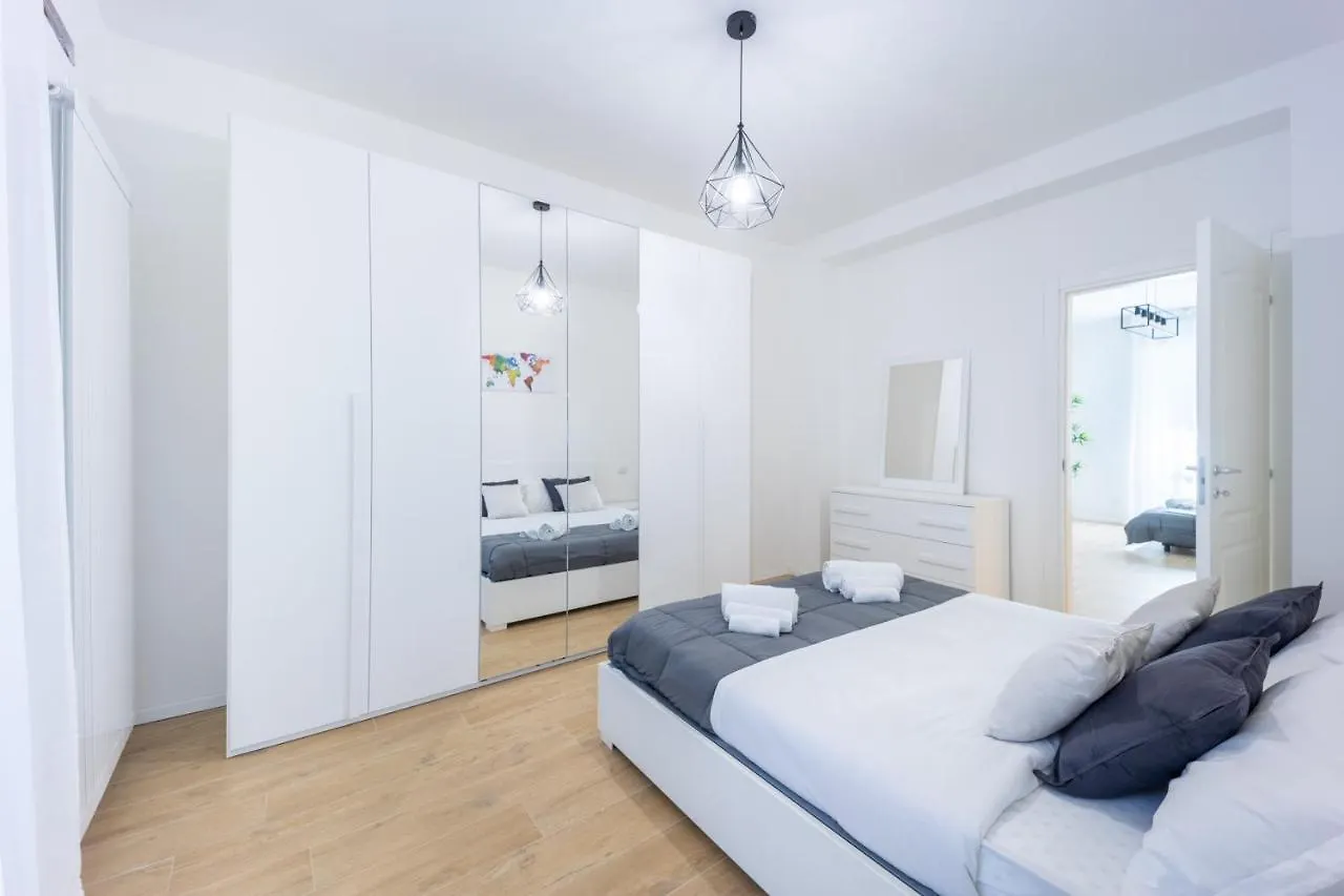 Appartamento Sansiro Luxury Wi-Fi & Netflix Milano