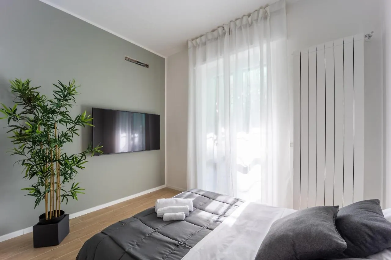 ミラノSansiro Luxury Wi-Fi & Netflixアパートメント アパート
