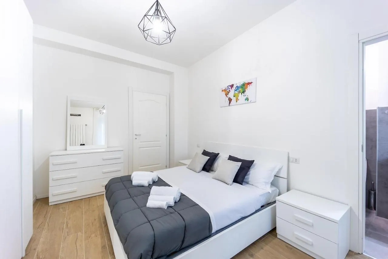 Sansiro Luxury Wi-Fi & Netflix Apartman Milánó 0*,
