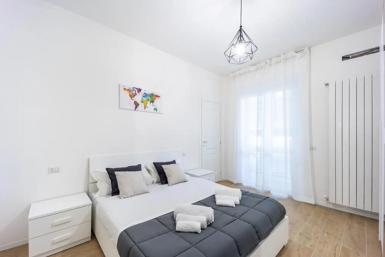 Sansiro Luxury Wi-Fi & Netflix Apartman Milánó Olaszország