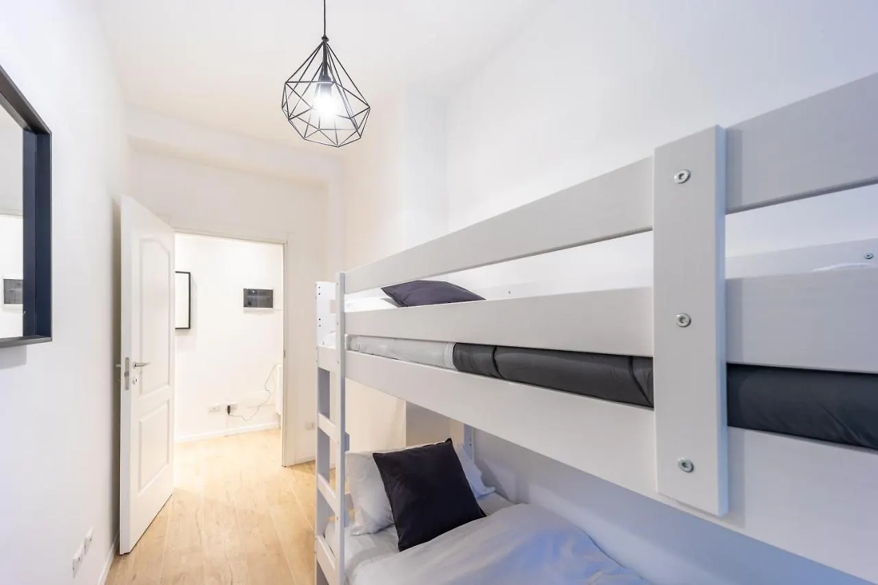 Sansiro Luxury Wi-Fi & Netflix Apartman Milánó