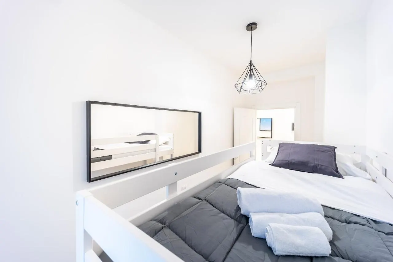 Sansiro Luxury Wi-Fi & Netflix Apartman Milánó